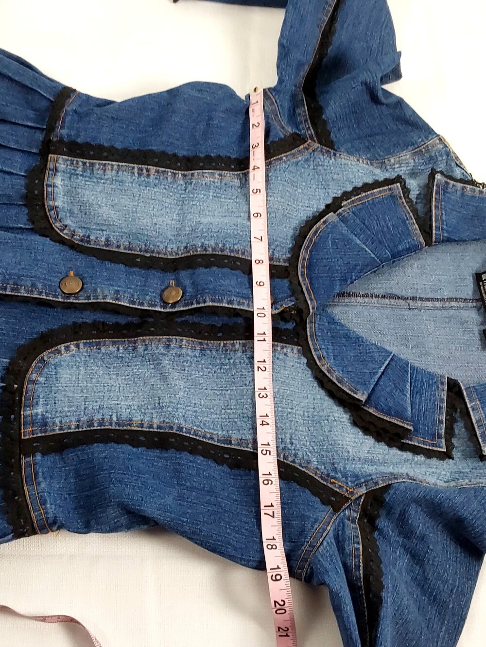 Pyramid Collection jean jacket - Picture 5 of 6
